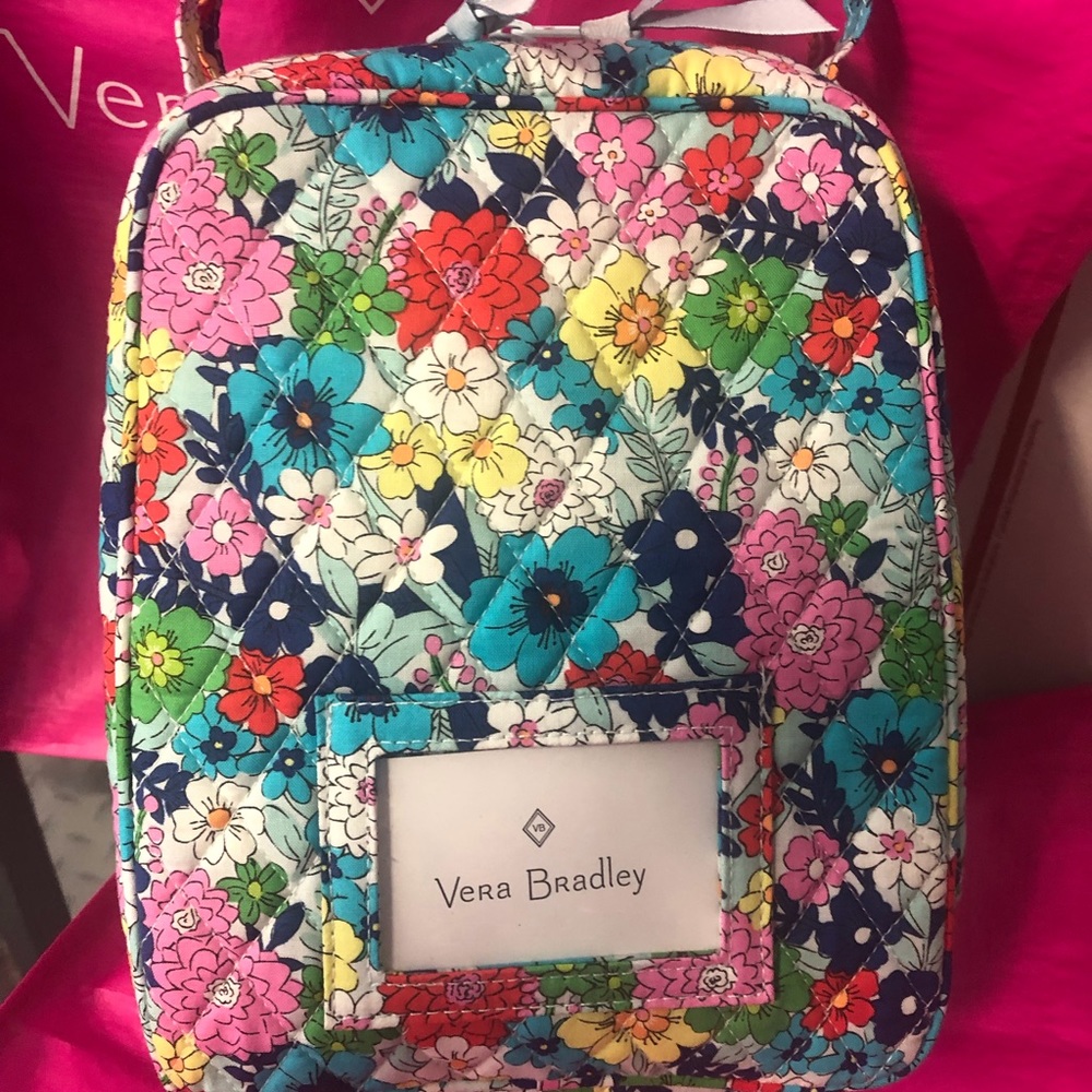 Vera Bradley Lunch Bunch Bag Far Out Floral. Zip, top handle, ID pocket. NWT.